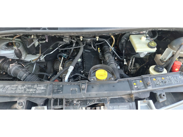 Renault Master 2.3 dci клима - автомобили, коли, обяви за нови и употребявани 6