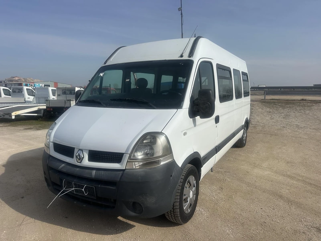 Renault Master - автомобили, коли, обяви за нови и употребявани 0