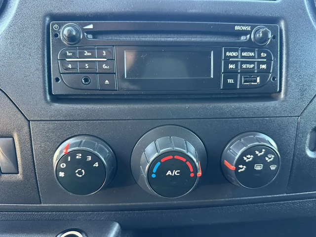 Renault Master - автомобили, коли, обяви за нови и употребявани 15