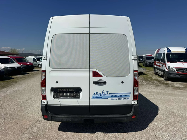 Renault Master - автомобили, коли, обяви за нови и употребявани 8