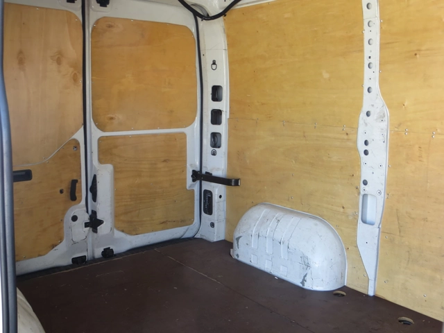 Renault Master 2, 3 DCI - автомобили, коли, обяви за нови и употребявани 13