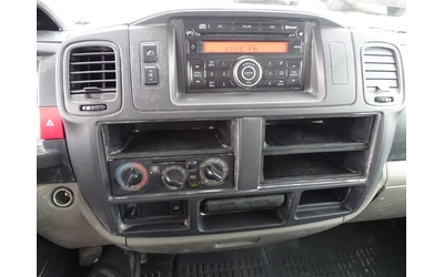 Renault Maxity 140 DXI КЛИМАТИК - автомобили, коли, обяви за нови и употребявани 12