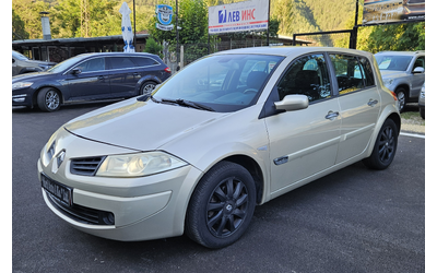 renault-megane-1-5-dci - 4