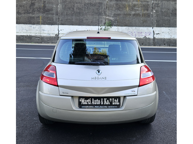 Renault Megane 1.5 DCI - автомобили, коли, обяви за нови и употребявани 8