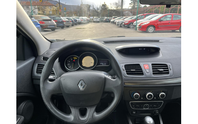 Renault Megane 1.5 disel - автомобили, коли, обяви за нови и употребявани 13