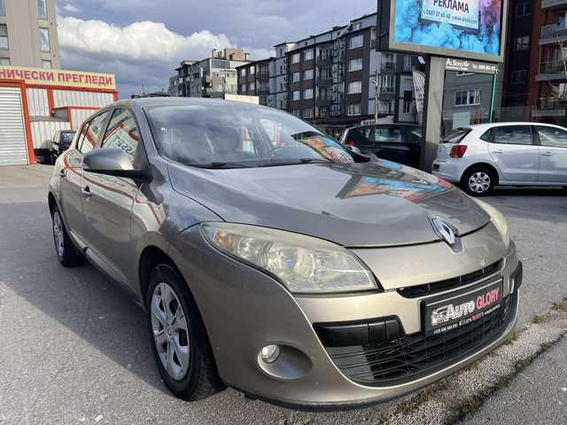 Renault Megane 1.5 disel - автомобили, коли, обяви за нови и употребявани 6