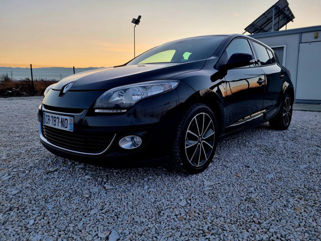 Renault Megane 1.5DCI 110ks.Facelift Panorama, Navi! - автомобили, коли, обяви за нови и употребявани 0