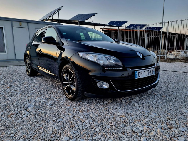 Renault Megane 1.5DCI 110ks.Facelift Panorama, Navi! - автомобили, коли, обяви за нови и употребявани 4
