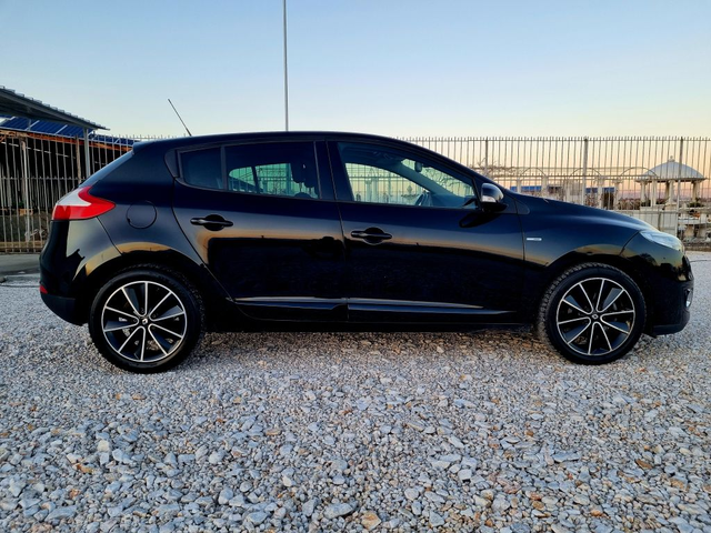 Renault Megane 1.5DCI 110ks.Facelift Panorama, Navi! - автомобили, коли, обяви за нови и употребявани 7