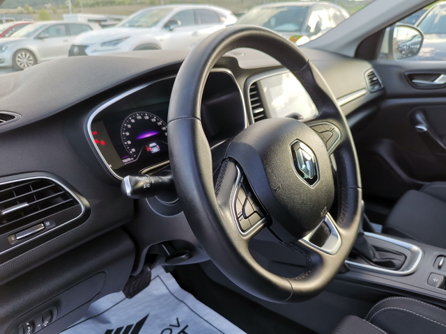 Renault Megane 1.5dCi A E6D - автомобили, коли, обяви за нови и употребявани 12