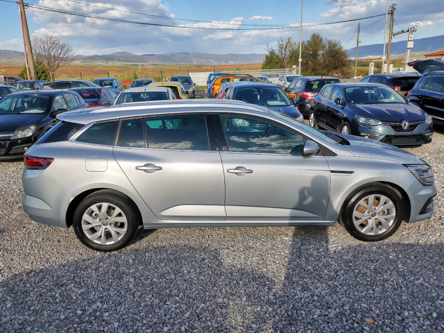 Renault Megane 1.5dCi A E6D - автомобили, коли, обяви за нови и употребявани 1