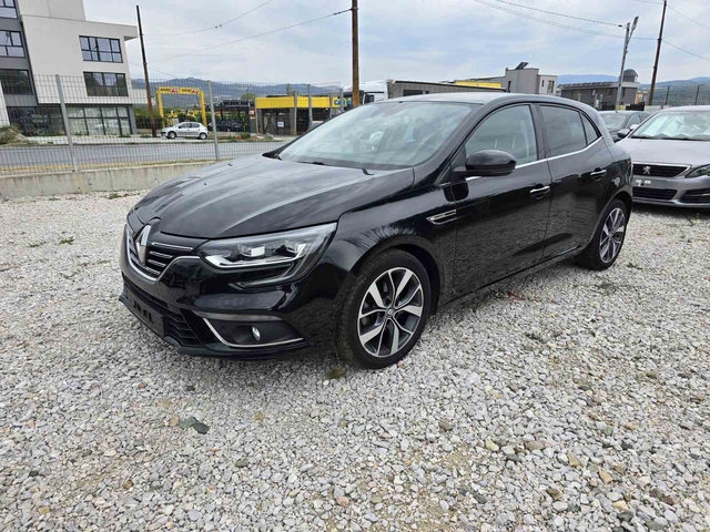 Renault Megane 1.5DCI BOSE - автомобили, коли, обяви за нови и употребявани 0