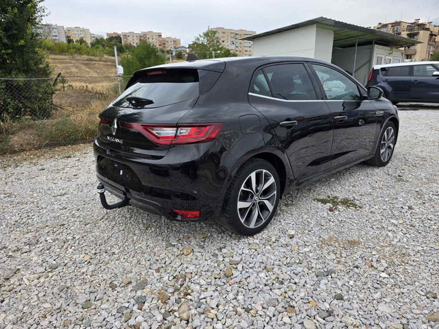 Renault Megane 1.5DCI BOSE - автомобили, коли, обяви за нови и употребявани 5