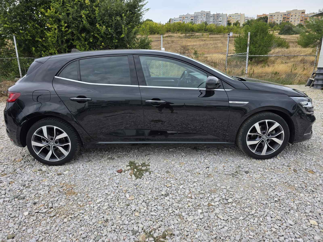 Renault Megane 1.5DCI BOSE - автомобили, коли, обяви за нови и употребявани 6