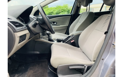 Renault Megane 1.6 i - автомобили, коли, обяви за нови и употребявани 7