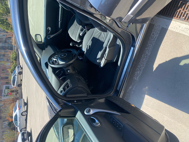 Renault Megane, 2006 г., 145000 км, 90 к.с. - автомобили, коли, обяви за нови и употребявани 4