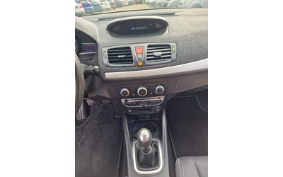 Renault Megane 1.5 DISEL - автомобили, коли, обяви за нови и употребявани 10