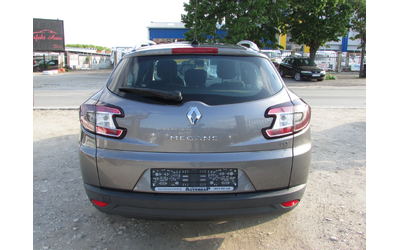 renault-megane - 3
