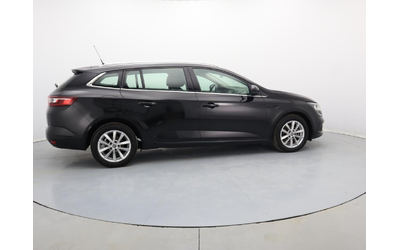 Renault Megane - автомобили, коли, обяви за нови и употребявани 11