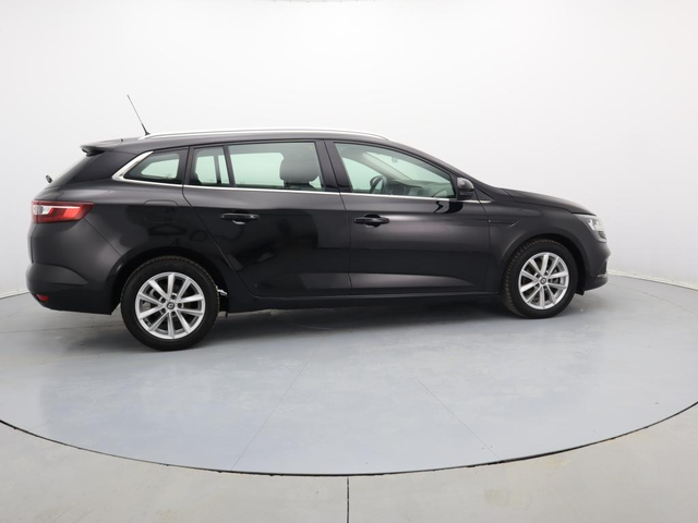 Renault Megane - автомобили, коли, обяви за нови и употребявани 11