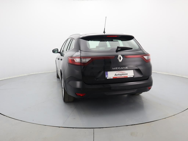 Renault Megane - автомобили, коли, обяви за нови и употребявани 21