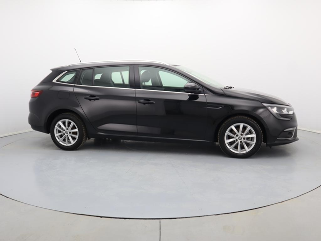 Renault Megane - автомобили, коли, обяви за нови и употребявани 8