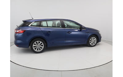 Renault Megane - автомобили, коли, обяви за нови и употребявани 11