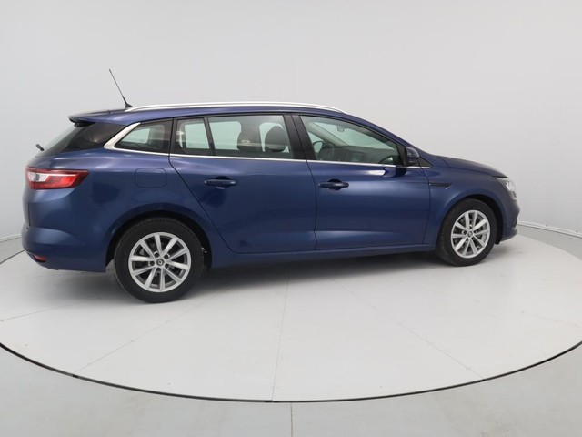 Renault Megane - автомобили, коли, обяви за нови и употребявани 11