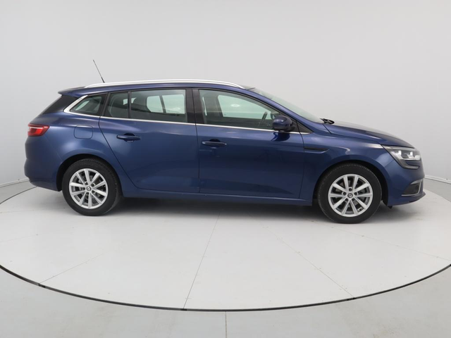 Renault Megane - автомобили, коли, обяви за нови и употребявани 8