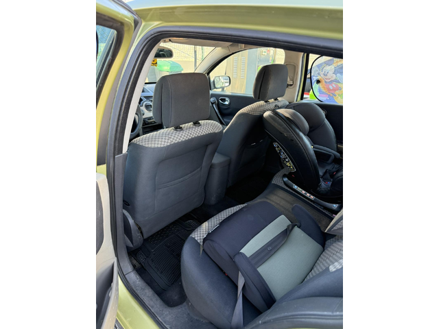 Renault Megane, 2005 г., 237 км, 112 к.с. - автомобили, коли, обяви за нови и употребявани 5