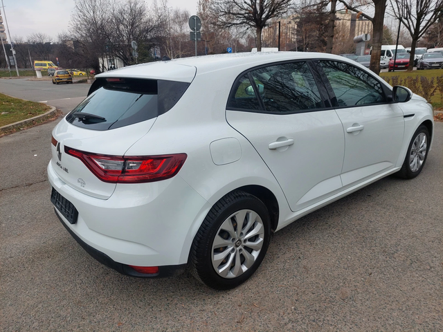 Renault Megane 1, 5dci 116ps LED - автомобили, коли, обяви за нови и употребявани 3