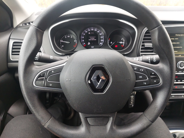 Renault Megane 1, 5dci 116ps LED - автомобили, коли, обяви за нови и употребявани 8