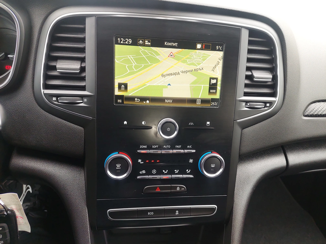 Renault Megane 1, 5dci 116ps LED - автомобили, коли, обяви за нови и употребявани 9