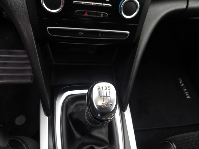 Renault Megane 1, 5dci 110ps NAVI - автомобили, коли, обяви за нови и употребявани 11