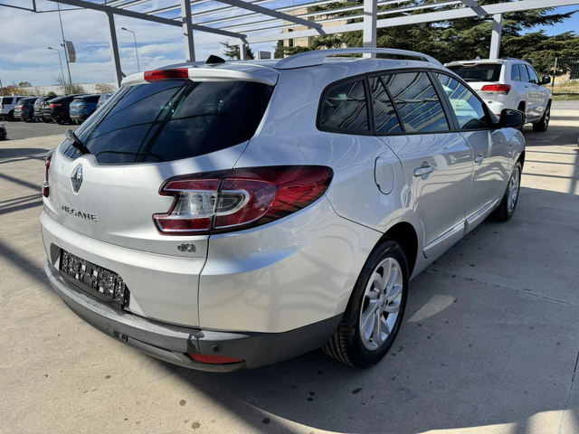 Renault Megane 1.5* 110ps* НАВИ* ПАРКТРОНИК - автомобили, коли, обяви за нови и употребявани 4