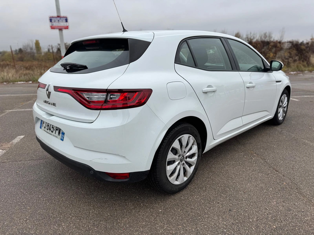 Renault Megane 1.5dCI-96-6ск-NAVI-FACELIFT - автомобили, коли, обяви за нови и употребявани 4