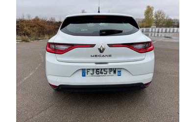 renault-megane - 5