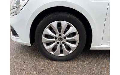 Renault Megane 1.5dCI-96-6ск-NAVI-FACELIFT - автомобили, коли, обяви за нови и употребявани 8