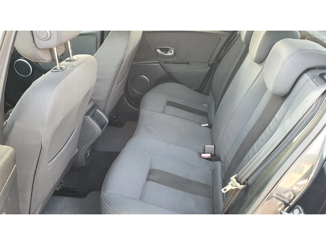 Renault Megane 1.5dci 110к.с. - автомобили, коли, обяви за нови и употребявани 12