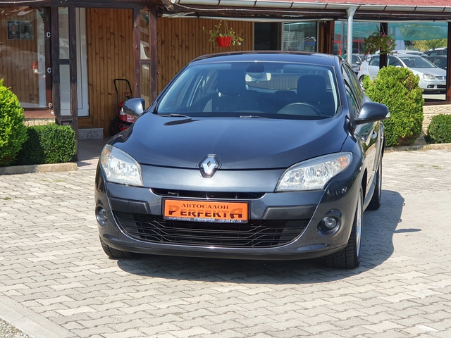 Renault Megane 1.5dci 110к.с. - автомобили, коли, обяви за нови и употребявани 2