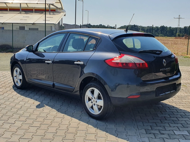 Renault Megane 1.5dci 110к.с. - автомобили, коли, обяви за нови и употребявани 9
