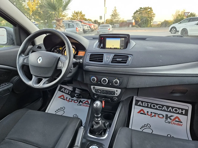 Renault Megane 1.5DCI-110kc= 6СКОРОСТИ= НАВИ - автомобили, коли, обяви за нови и употребявани 12