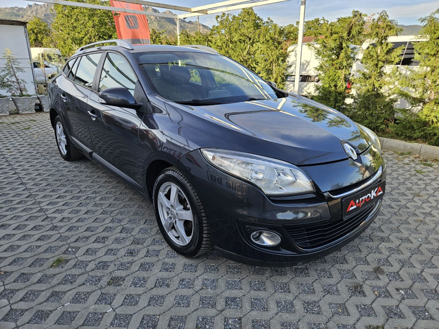 Renault Megane 1.5DCI-110kc= 6СКОРОСТИ= НАВИ - автомобили, коли, обяви за нови и употребявани 1
