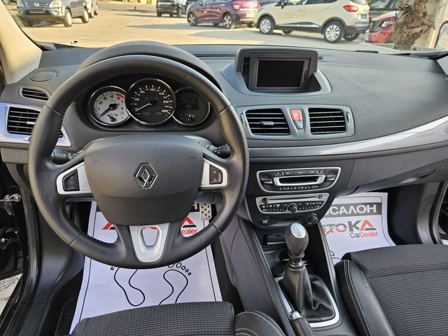 Renault Megane 1.9DCI-131кс= 6СК= GT LINE= COUPE= НАВИ= КСЕНОН - автомобили, коли, обяви за нови и употребявани 10
