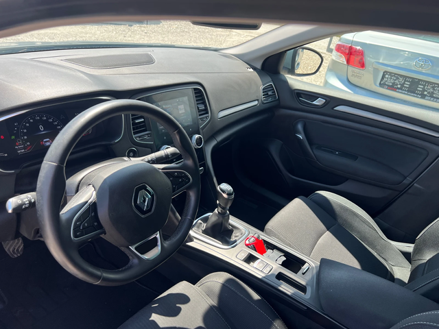 Renault Megane 1.5 DCI (КАТО НОВА) - автомобили, коли, обяви за нови и употребявани 10