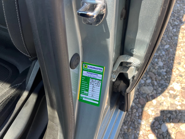 Renault Megane 1.5 DCI (КАТО НОВА) - автомобили, коли, обяви за нови и употребявани 11