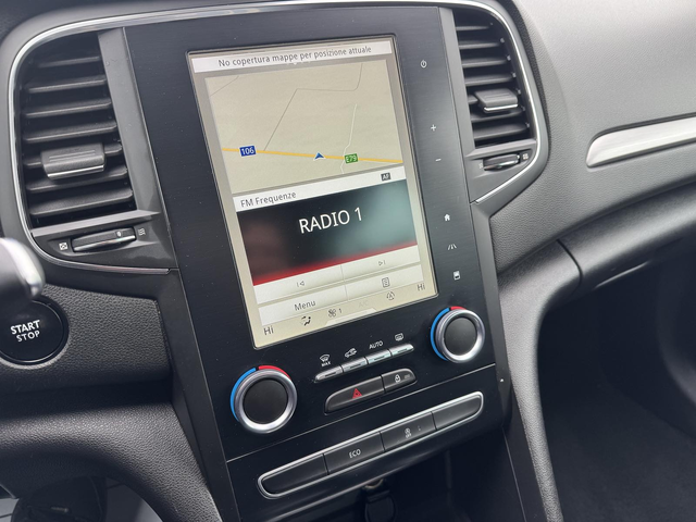 Renault Megane, 2018 г., 85000 км, 110 к.с. - автомобили, коли, обяви за нови и употребявани 11