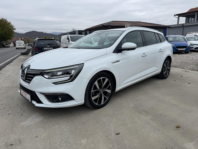 Renault Megane, 2018 г., 85000 км, 110 к.с. - автомобили, коли, обяви за нови и употребявани 1