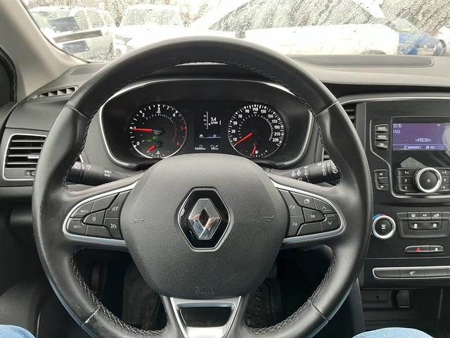 Renault Megane 1.5 dCi 115 к.с 6M/T - автомобили, коли, обяви за нови и употребявани 11