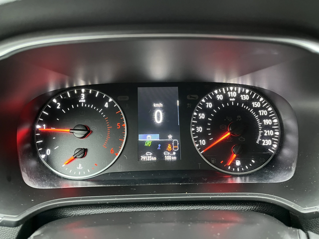 Renault Megane 1.5 dCi 115 к.с 6M/T - автомобили, коли, обяви за нови и употребявани 12